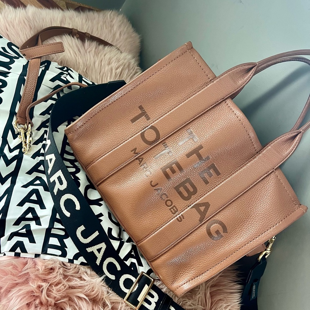 Marc Jacobs Tan Structured Leather Tote